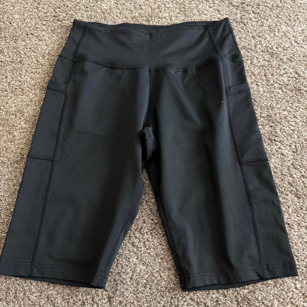 Munvot Womens Black Biker Shorts Pockets Zipper Waistband M Excellent